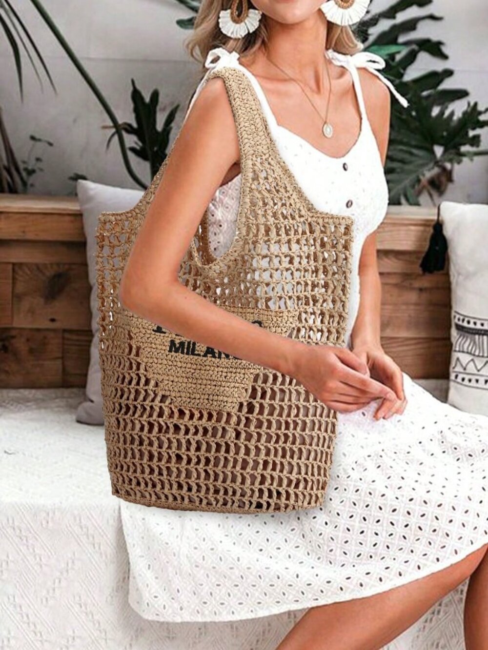 Vacation Women's Straw Beach tote bag - Picture 4 of 6